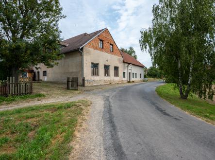 Prodej komerčního objektu, jiný, 852 m²