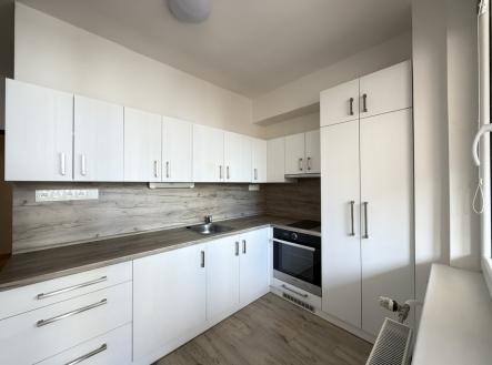 Pronájem bytu, 2+1, 68 m²