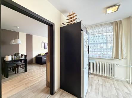 Pronájem bytu, 3+1, 80 m²