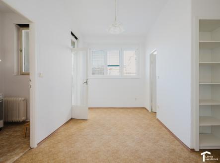 Pronájem bytu, 2+1, 90 m²