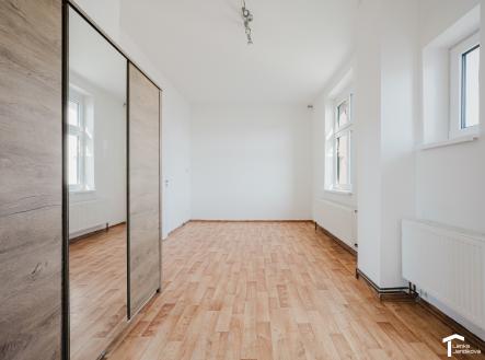 Pronájem bytu, 1+kk, 29 m²