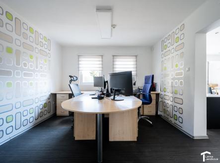 Pronájem kanceláře, 103 m²