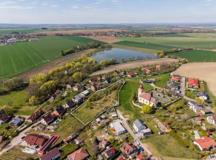 Prodej pozemku pro bydlení, 4 500 m²