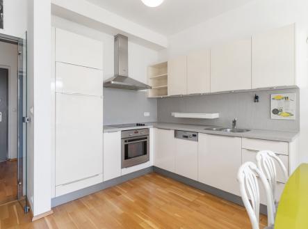 Prodej bytu, 2+kk, 58 m²