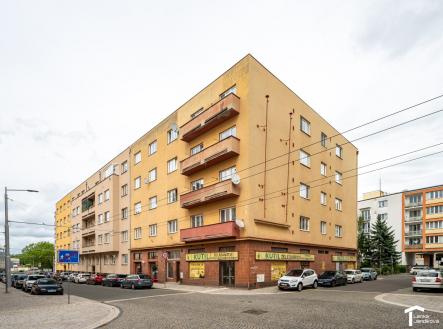 Pronájem bytu, 1+kk, 39 m²