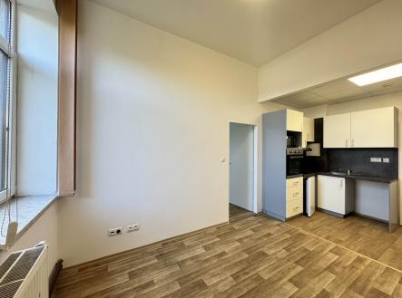 Pronájem bytu, 2+kk, 32 m²