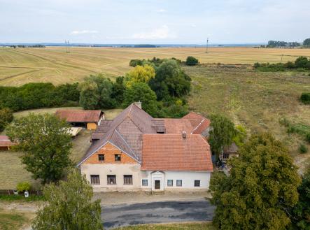Prodej komerčního objektu, jiný, 852 m²