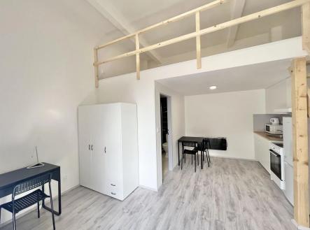 Pronájem bytu, 1+kk, 22 m²