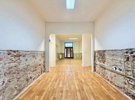 Pronájem obchodní prostor, 60 m²