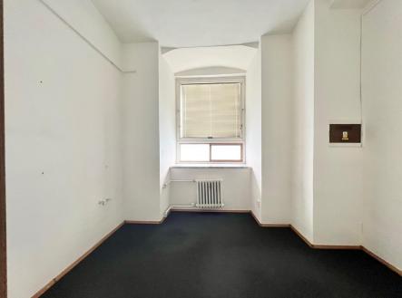 Pronájem - restaurace, 90 m²