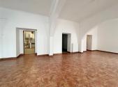 Pronájem obchodní prostor, 155 m²