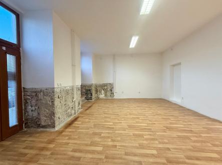 Pronájem - restaurace, 60 m²