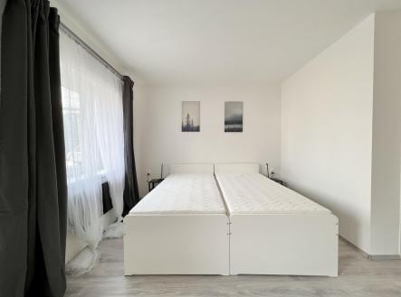 Pronájem bytu, 1+kk, 25 m²