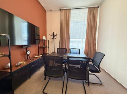 Pronájem kanceláře, 26 m²