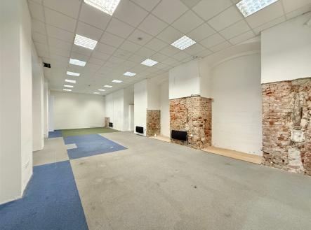 Pronájem skladovací prostor, 190 m²