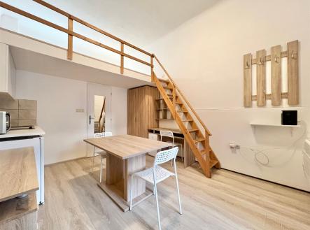 Pronájem bytu, 1+kk, 24 m²