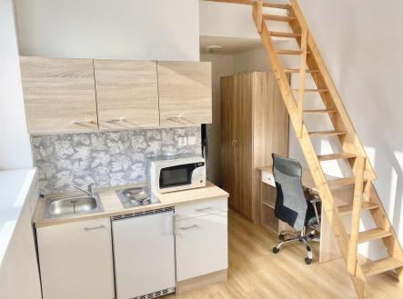 Pronájem bytu, 1+kk, 24 m²