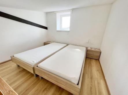Pronájem bytu, 1+kk, 24 m²