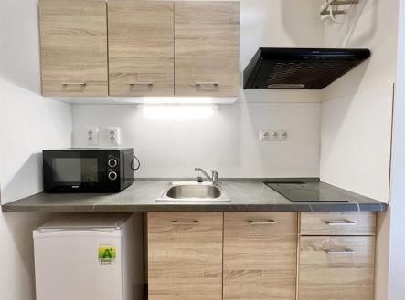 Pronájem bytu, 1+kk, 23 m²