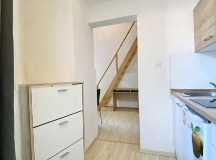 Pronájem bytu, 1+1, 21 m²