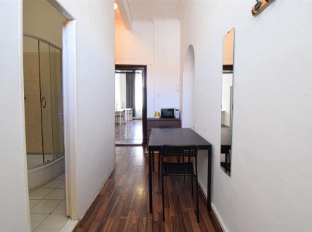 Pronájem bytu, 1+kk, 33 m²