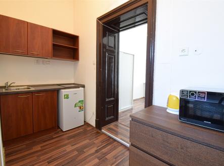 Pronájem bytu, 1+kk, 33 m²