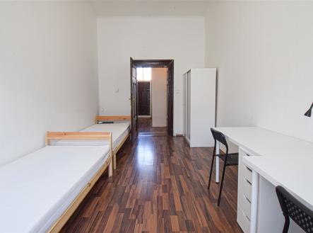 Pronájem bytu, 1+kk, 33 m²