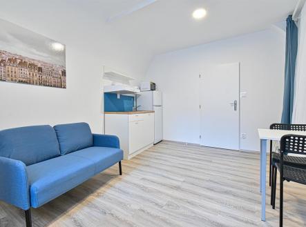 Pronájem bytu, 2+kk, 32 m²