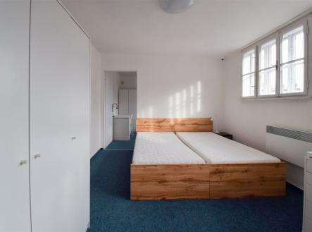 Pronájem bytu, 2+1, 40 m²