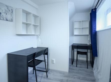 Pronájem bytu, 3+kk, 40 m²