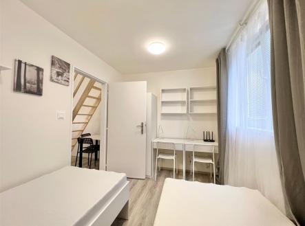 Pronájem bytu, 2+1, 35 m²