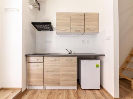 Pronájem bytu, 1+kk, 23 m²