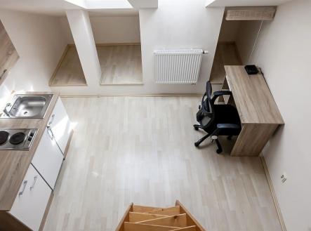 Pronájem bytu, 1+kk, 28 m²