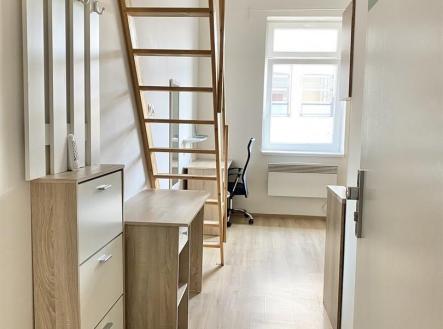 Pronájem bytu, 1+kk, 23 m²