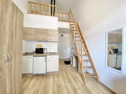 Pronájem bytu, 1+kk, 23 m²