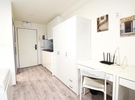 Pronájem bytu, garsoniéra, 16 m²