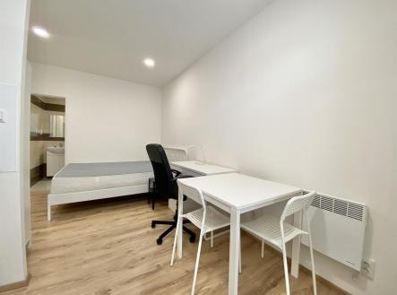 Pronájem bytu, garsoniéra, 17 m²