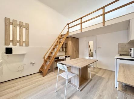 Pronájem bytu, 1+kk, 18 m²