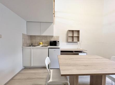 Pronájem bytu, 1+kk, 18 m²