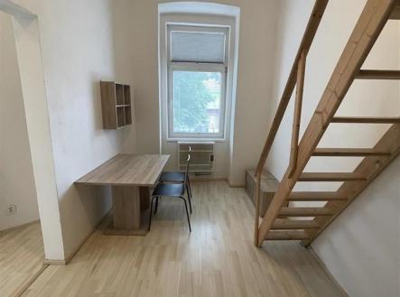 Pronájem bytu, 1+kk, 23 m²
