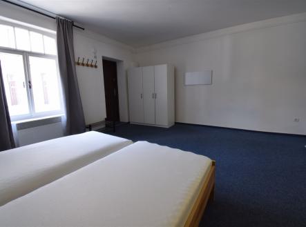 Pronájem bytu, 1+kk, 30 m²