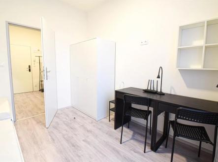 Pronájem bytu, 1+1, 24 m²