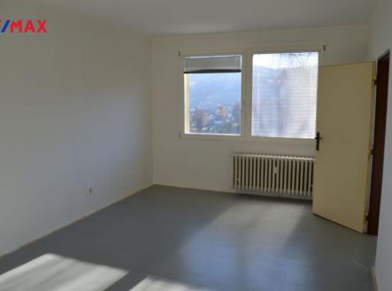 Pronájem bytu, 2+kk, 42 m²