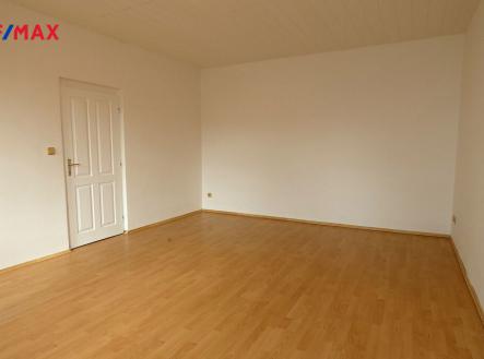 Pronájem bytu, 1+kk, 35 m²