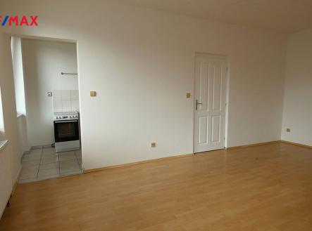 Pronájem bytu, 1+kk, 35 m²