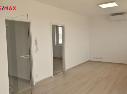 Pronájem bytu, 2+kk, 48 m²