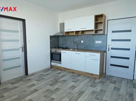 Pronájem bytu, 1+1, 40 m²