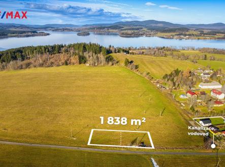 Prodej - pozemek, trvalý travní porost, 1 838 m²