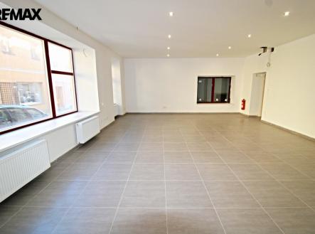 Pronájem obchodní prostor, 63 m²