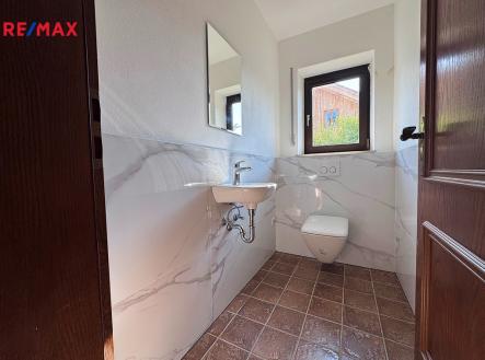 garsonka-wc-1.jpeg